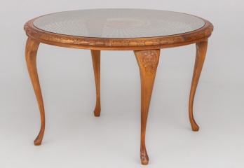 Старинный круглый столик с ротангом код. RM4101376