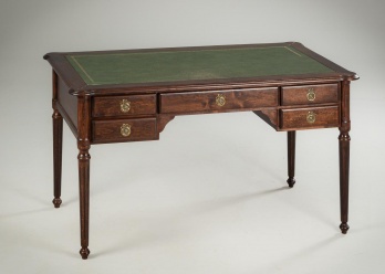 Старинный письменный стол код. RM4116710