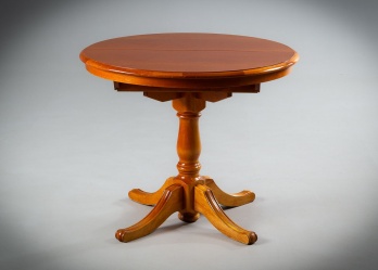 Старинный немецкий столик из бука код. RM4164417