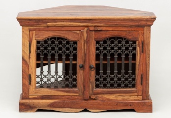 Старинный комод с коваными филенками код. RM4100158