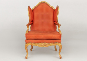 картинка Старинное кресло салоне старинных вещей "Шебби" являющийся официальным дистрибьютором в России и Беларуси