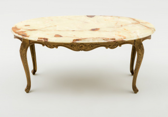 Старинный столик код. RM34597