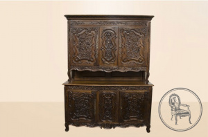 картинка Антикварный буфет салоне старинных вещей "Шебби" являющийся официальным дистрибьютором в России и Беларуси