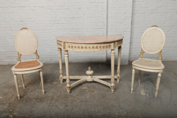 Антикварный гарнитур из консольного столика и парных стульев код. BE83534