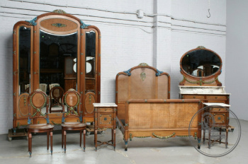 Антикварный спальный гарнитур код. BE5726