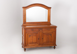 картинка Антикварный комод с зеркалом салоне старинных вещей "Шебби" являющийся официальным дистрибьютором в России и Беларуси