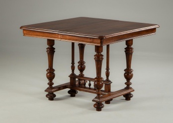 Антикварный стол из красного дерева код. RM4129546