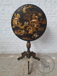 Антикварный приставной столик в ориентальном стиле код. BE4097492