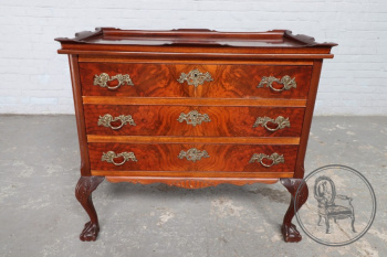 Старинный комод код. BE11485