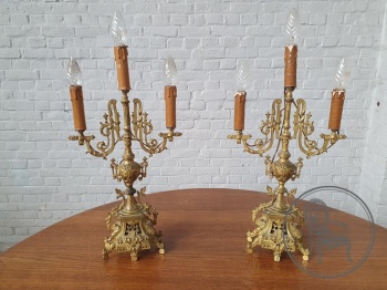 Антикварные настольные лампы (пара) код. BE3259585