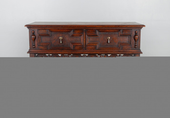 Старинный комод код. RM36735