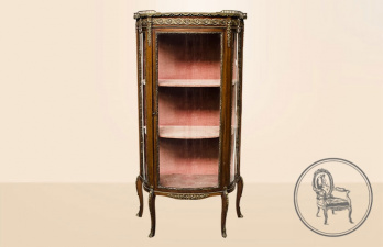 Антикварная витрина код. VS1482