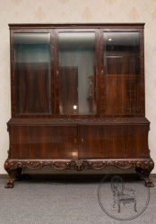 Старинный посудный шкаф код. RM0005