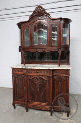 Антиварный буфет из дуба с растительным орнаментом и столешницей из светлого мрамора код. BE107586