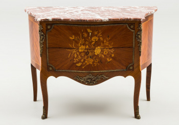 Старинная тумбочка код. RM33461