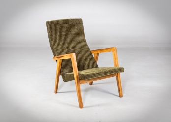 Старинное дубовое кресло в стиле Mid-century modern код. RM4165962