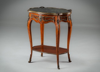 Антикварный консольный ореховый столик с мрамором и бронзовыми накладками код. RM4165273