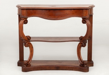 Антикварная консоль с резными цветами код. RM4100126