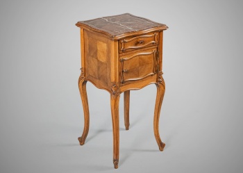 Антикварный ореховый комод с мрамором и маркетри код.&nbsp;RM4166009