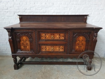 Антикварный комод в стиле Тюдор с маркетри код. BE4136315