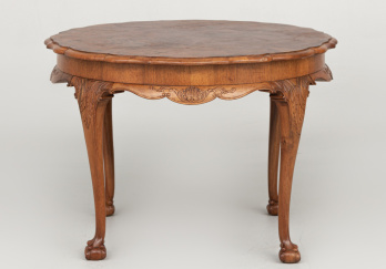 Старинный столик код. RM71686