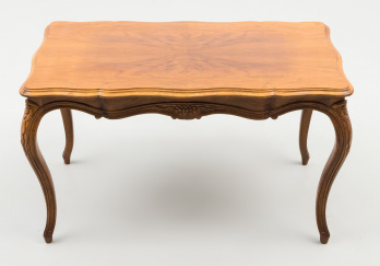 Старинный столик код. RM31382