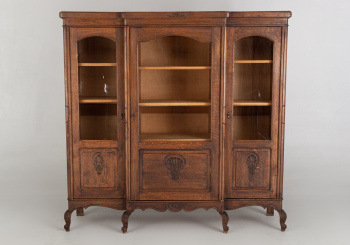 Старинный книжный шкаф код. RM67295