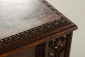 Антикварный письменный стол с узорчатой фантазийной резьбой код. RM4101632 фото 2