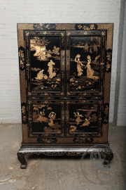 Старинный комод в ориентальном стиле с золочением код. BE84449