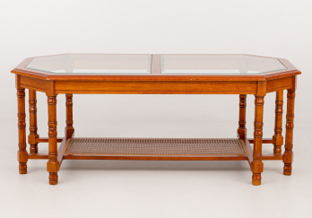 Старинный столик код. RM41191