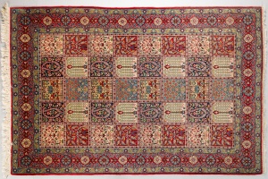 картинка Старинный ковер из шерсти и хлопка салоне старинных вещей "Шебби" являющийся официальным дистрибьютором в России и Беларуси