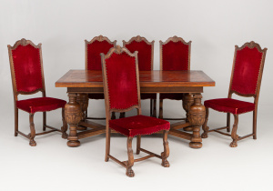 картинка Старинный столовый гарнитур салоне старинных вещей "Шебби" являющийся официальным дистрибьютором в России и Беларуси