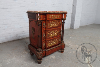 Антикварный комод код. BE37706