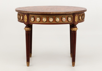 Cтаринный столик код. RM55424