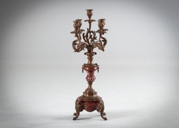 Антикварный канделябр на мраморном основании код.&nbsp;RM4145831