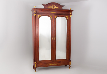 Антикварный шкаф код. RM43645