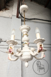 Старинная итальянская фарфоровая люстра в стиле рококо код. BE107036