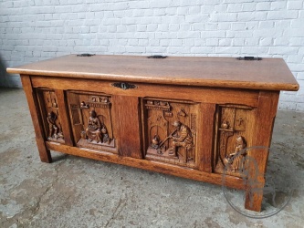 Старинный сундук код. BE4096896