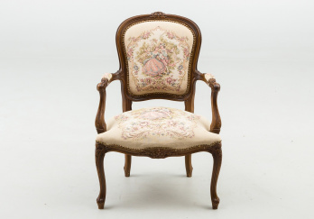 Старинное кресло код. RM31365