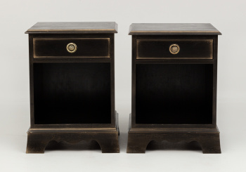 Старинные тумбочки (2 шт.) код. RM50023
