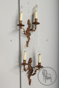 картинка Антикварные бронзовые настенные светильники (2 шт.) салоне старинных вещей "Шебби" являющийся официальным дистрибьютором в России и Беларуси
