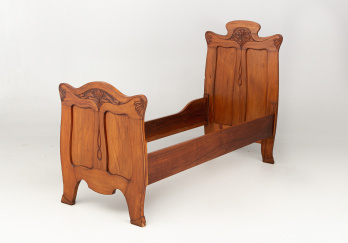 Старинная кровать код. RM61172