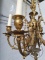 Антикварная люстра, декорированная бронзовыми цветами и бусами код. BE4097526 фото 3