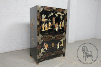 Старинный комод код. BE9791