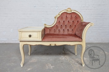 Старинная скамейка с полочкой код. BE4097316