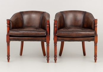 Старинные кресла (2 шт.) код. RM52585