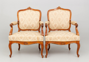 картинка Старинные кресла (2 шт.) салоне старинных вещей "Шебби" являющийся официальным дистрибьютором в России и Беларуси