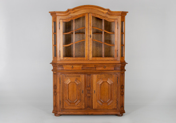 Старинный посудный шкаф код. RM36882