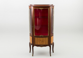 Старинная витрина код. RM34456