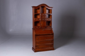 Старинный высокий секретер из красного дерева код. RM4101178